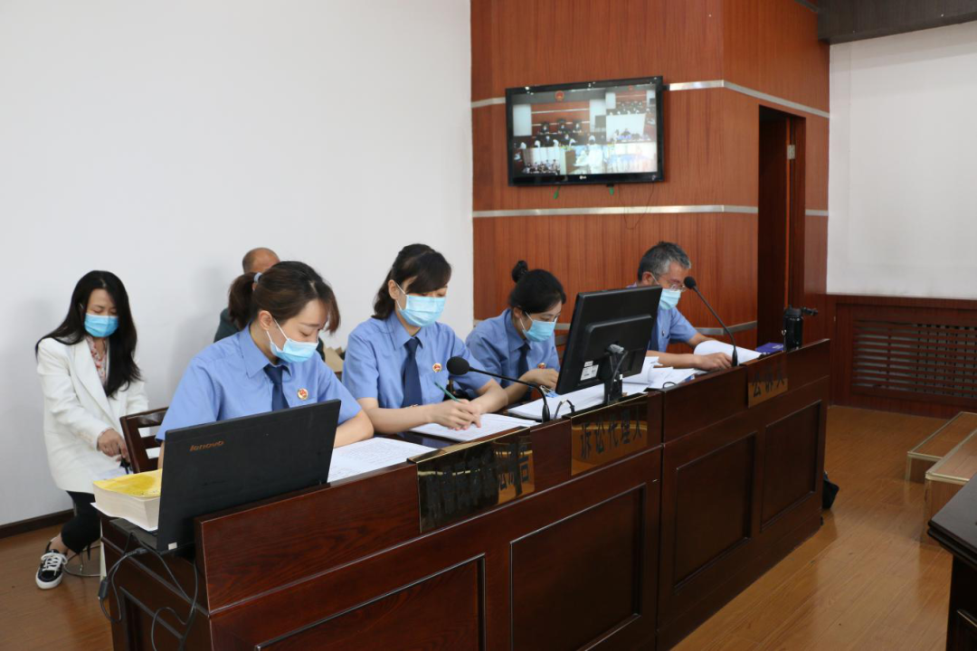 宝鸡市人民检察院提起公诉的首起涉恶案件依法开庭审理