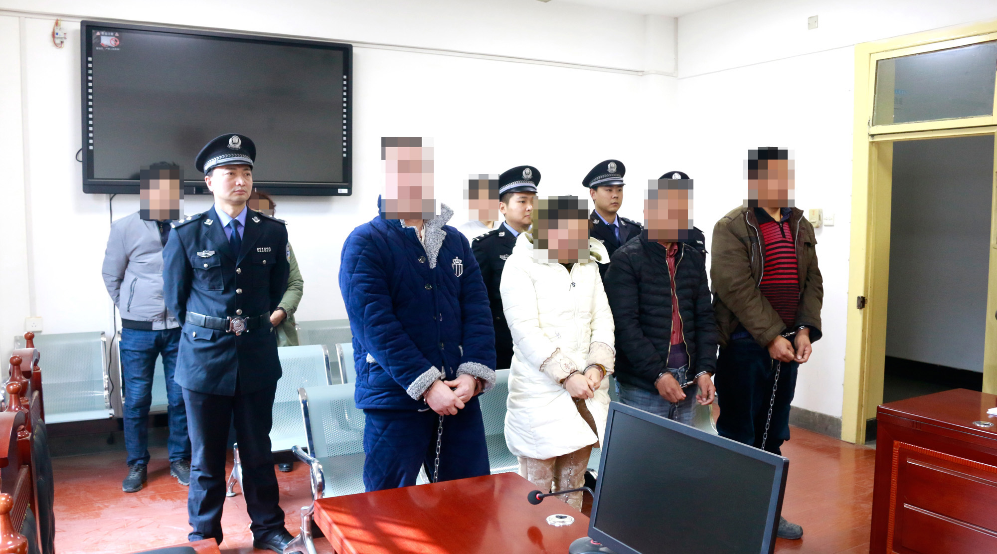 大荔县人民检察院依法监督2019年首起涉恶案件公开宣判