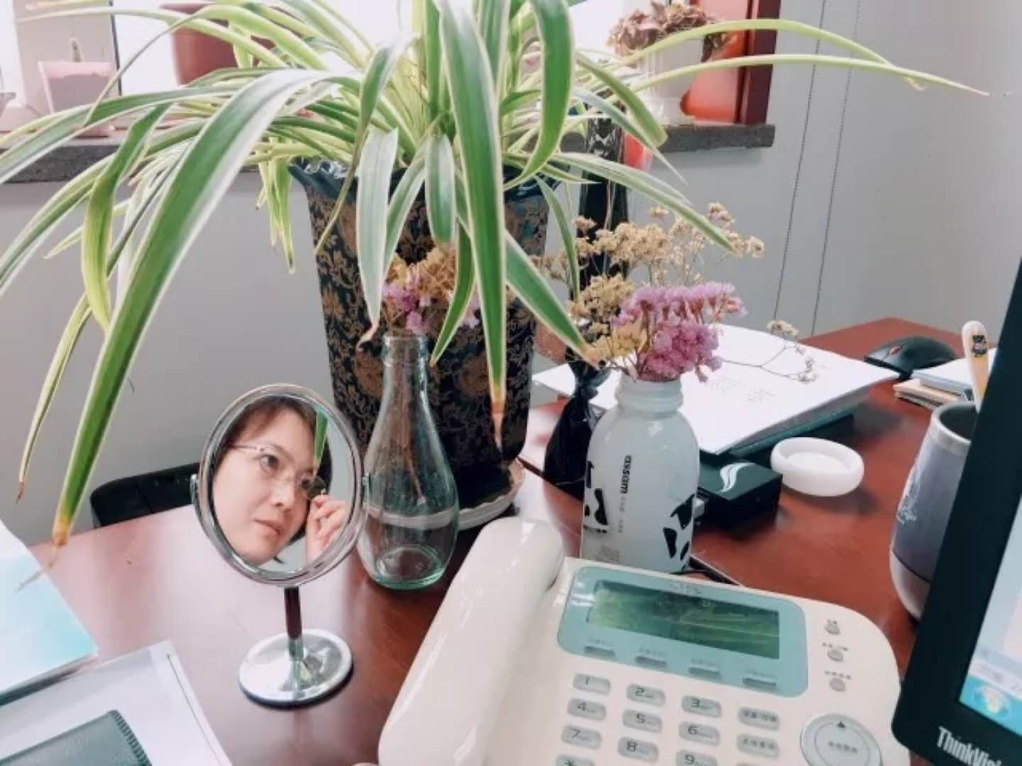 010.jpg