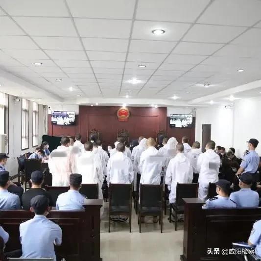 【扫黑除恶】泾阳县人民检察院对任某某、吴某某等18人恶势力犯罪案件出庭公诉